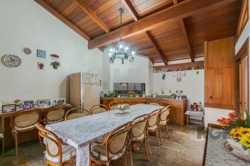 Foto 4 de Apartamento com 3 quartos à venda, 276m2 em Rio Branco, Porto Alegre - RS