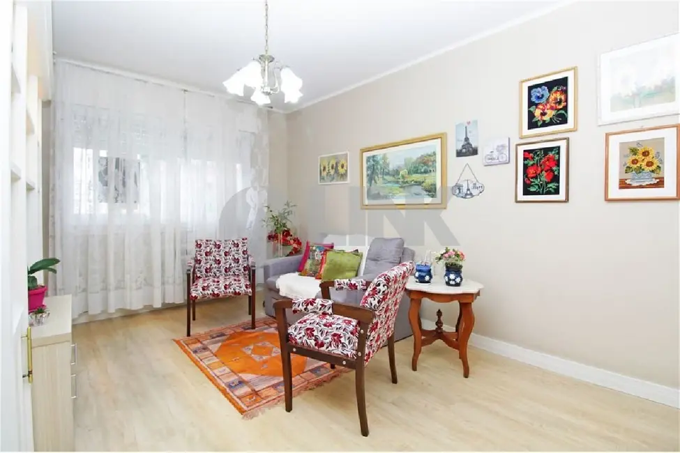 Foto 2 de Apartamento com 3 quartos à venda, 84m2 em Menino Deus, Porto Alegre - RS