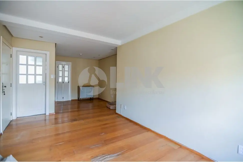 Foto 3 de Apartamento com 2 quartos à venda, 70m2 em Mont Serrat, Porto Alegre - RS
