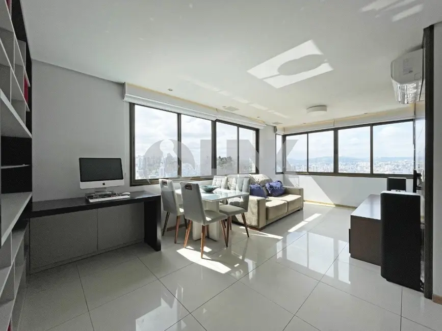 Foto 3 de Apartamento com 3 quartos à venda, 96m2 em Independência, Porto Alegre - RS