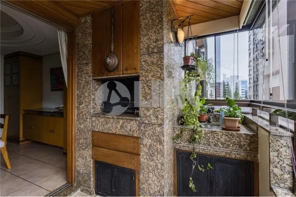 Foto 9 de Apartamento com 3 quartos à venda, 167m2 em Bela Vista, Porto Alegre - RS