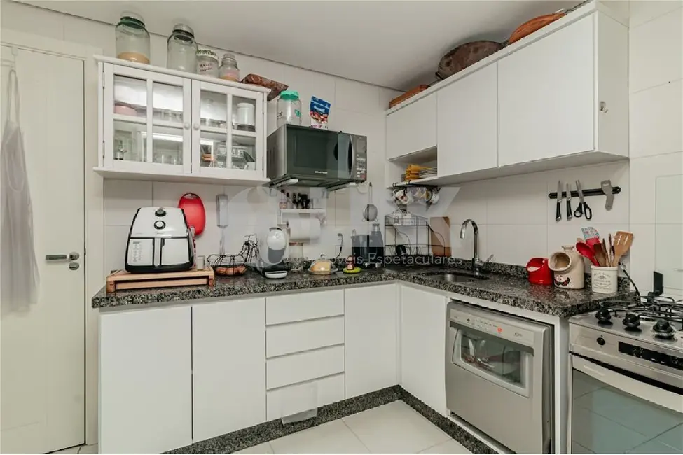 Foto 6 de Apartamento com 2 quartos à venda, 90m2 em Higienópolis, Porto Alegre - RS