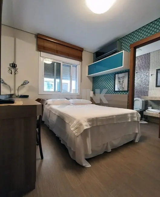 Apartamento com 2 quartos à venda, 50m2 em Moinhos de Vento, Porto Alegre - RS - imagem 6 Foto 6 de Apartamento com 2 quartos à venda, 50m2 em Moinhos de Vento, Porto Alegre - RS