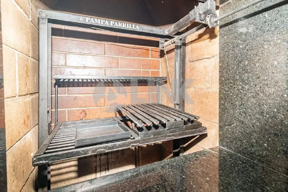 Apartamento com 2 quartos à venda, 70m2 em Passo da Areia, Porto Alegre - RS - imagem 4 Foto 4 de Apartamento com 2 quartos à venda, 70m2 em Passo da Areia, Porto Alegre - RS