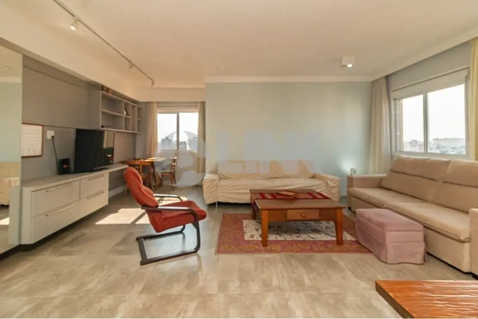 Apartamento com 3 quartos à venda, 70m2 em Passo da Areia, Porto Alegre - RS - imagem 2 Foto 2 de Apartamento com 3 quartos à venda, 70m2 em Passo da Areia, Porto Alegre - RS