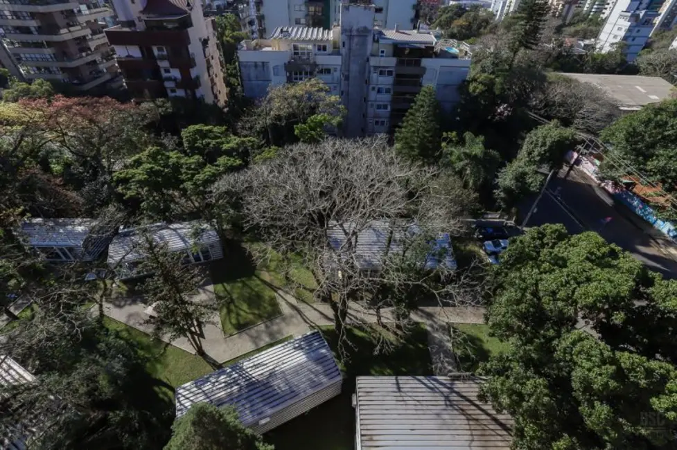 Apartamento com 4 quartos à venda, 235m2 em Centro, Canoas - RS - imagem 3 Foto 3 de Apartamento com 4 quartos à venda, 235m2 em Centro, Canoas - RS