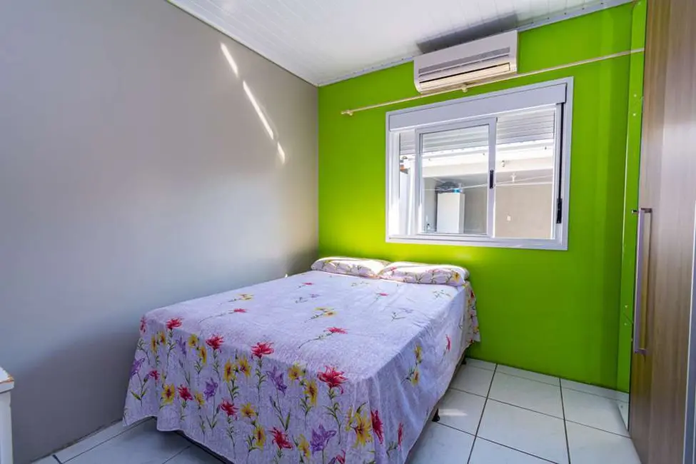 Casa com 2 quartos à venda, 52m2 em São José, Canoas - RS - imagem 7 Foto 7 de Casa com 2 quartos à venda, 52m2 em São José, Canoas - RS
