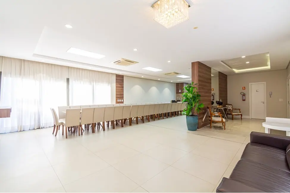 Apartamento com 3 quartos à venda, 166m2 em Centro, Canoas - RS - imagem 9 Foto 9 de Apartamento com 3 quartos à venda, 166m2 em Centro, Canoas - RS