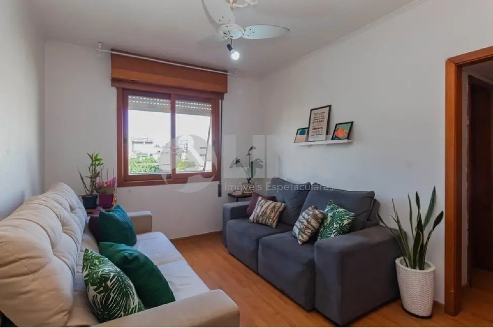 Foto 1 de Apartamento com 4 quartos à venda, 85m2 em Passo da Areia, Porto Alegre - RS