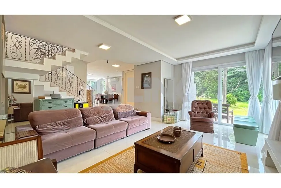 Foto 5 de Casa de Condomínio com 3 quartos à venda, 203m2 em Hípica, Porto Alegre - RS