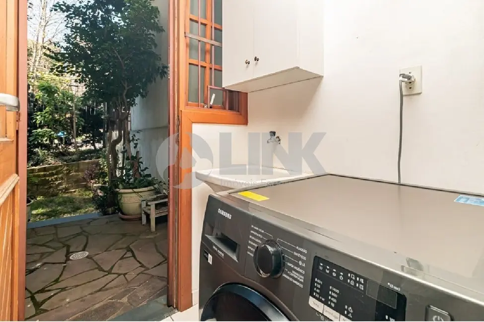 Foto 9 de Apartamento com 3 quartos à venda, 128m2 em Chácara das Pedras, Porto Alegre - RS