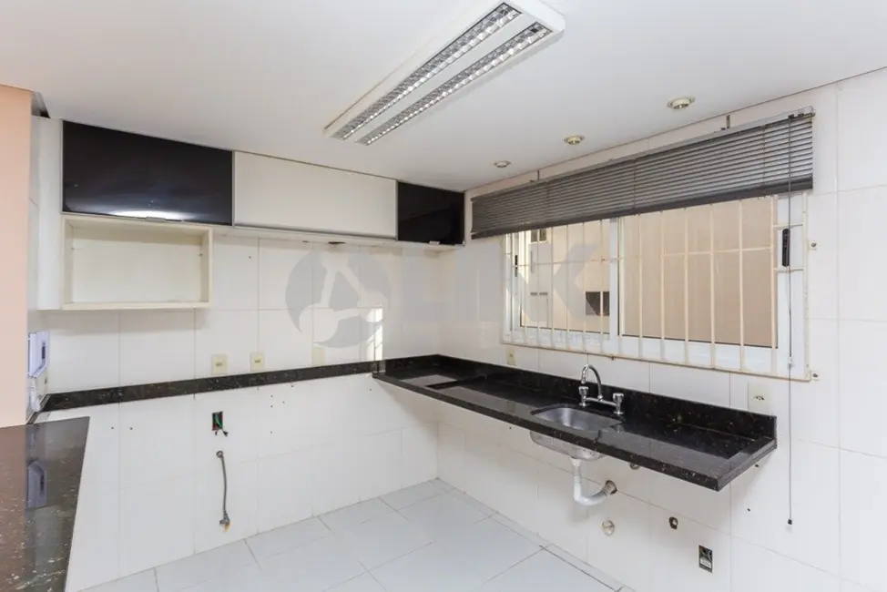 Apartamento com 3 quartos à venda, 91m2 em Menino Deus, Porto Alegre - RS - imagem 4 Foto 4 de Apartamento com 3 quartos à venda, 91m2 em Menino Deus, Porto Alegre - RS
