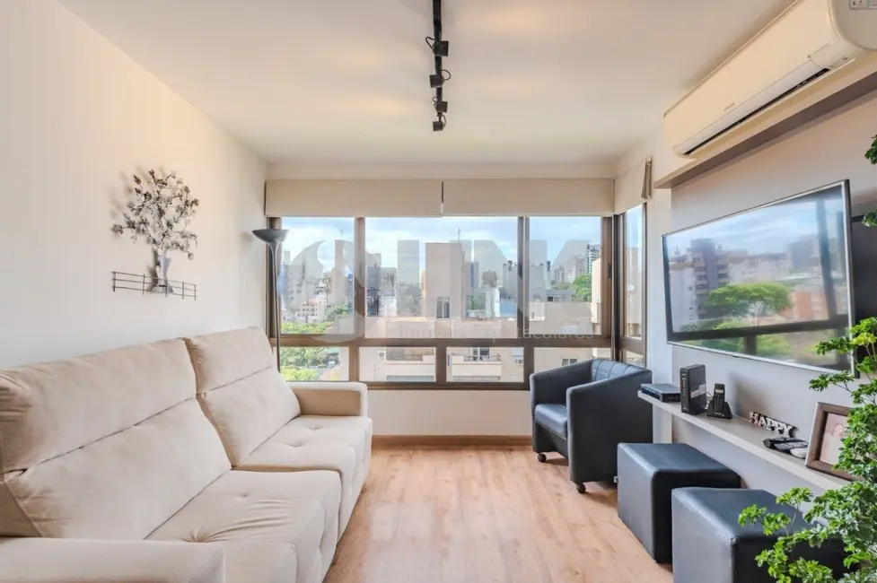 Foto 2 de Apartamento com 3 quartos à venda, 88m2 em São João, Porto Alegre - RS