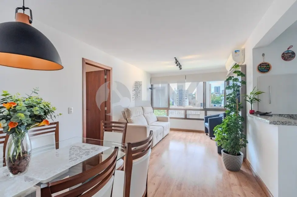 Foto 3 de Apartamento com 3 quartos à venda, 88m2 em São João, Porto Alegre - RS