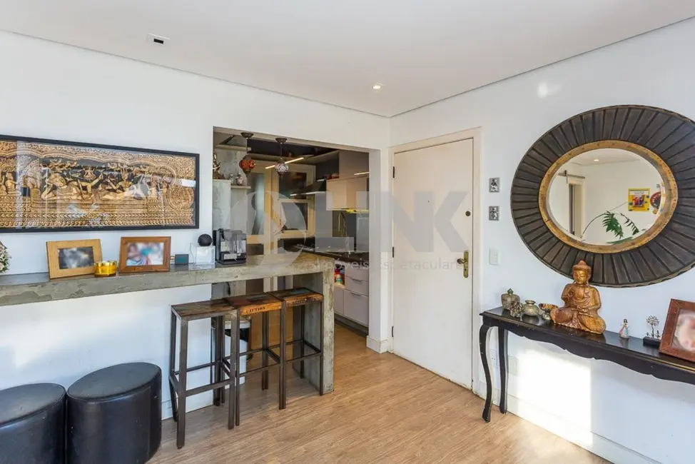 Apartamento com 2 quartos à venda, 89m2 em Moinhos de Vento, Porto Alegre - RS - imagem 6 Foto 6 de Apartamento com 2 quartos à venda, 89m2 em Moinhos de Vento, Porto Alegre - RS