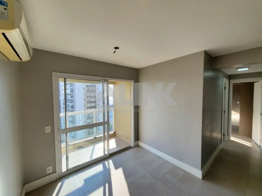 Apartamento com 2 quartos à venda, 67m2 em São Geraldo, Porto Alegre - RS - imagem 2 Foto 2 de Apartamento com 2 quartos à venda, 67m2 em São Geraldo, Porto Alegre - RS