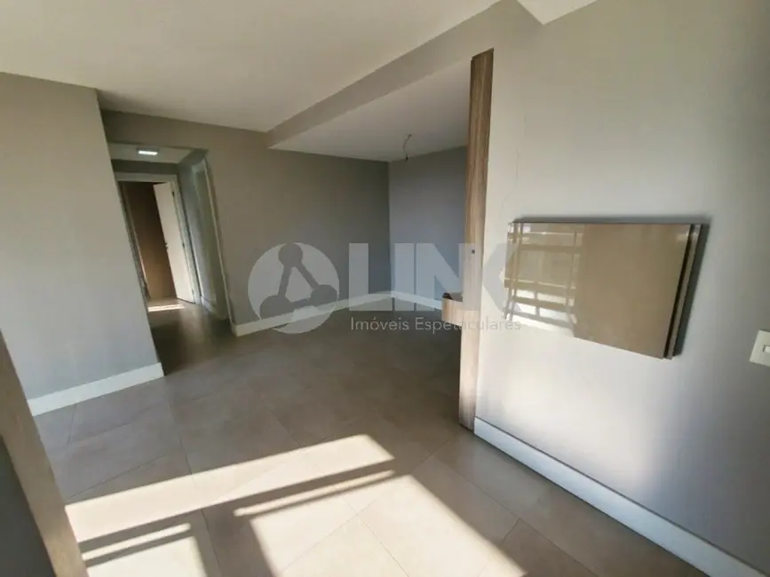 Apartamento com 2 quartos à venda, 67m2 em São Geraldo, Porto Alegre - RS - imagem 6 Foto 6 de Apartamento com 2 quartos à venda, 67m2 em São Geraldo, Porto Alegre - RS