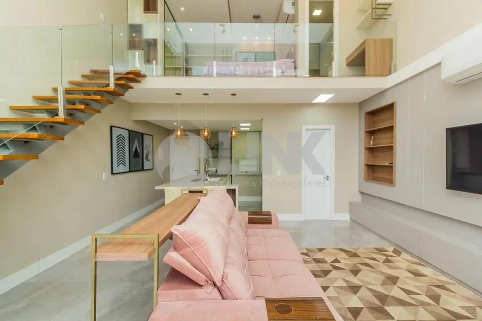 Apartamento com 1 quarto à venda, 72m2 em Petrópolis, Porto Alegre - RS - imagem 4 Foto 4 de Apartamento com 1 quarto à venda, 72m2 em Petrópolis, Porto Alegre - RS