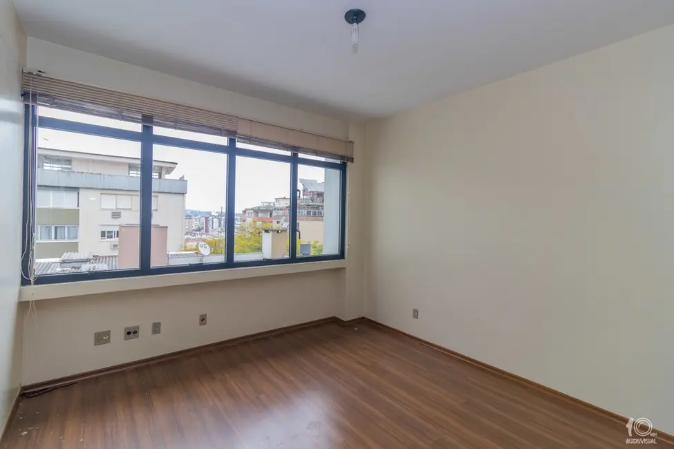 Foto 4 de Sala Comercial à venda, 39m2 em Independência, Porto Alegre - RS