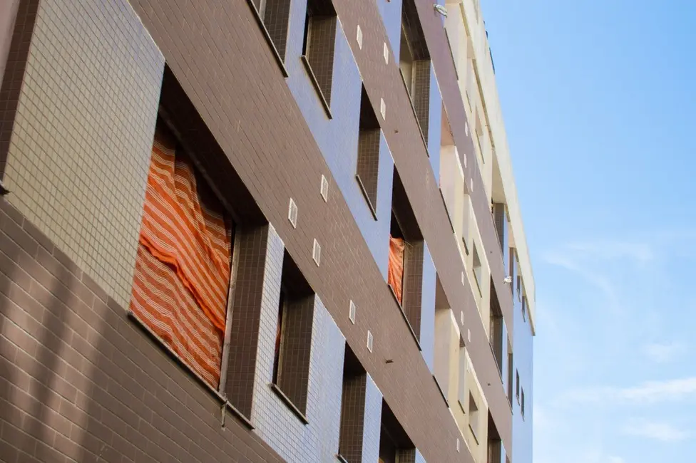 Foto 2 de Apartamento com 2 quartos à venda, 62m2 em Menino Deus, Porto Alegre - RS