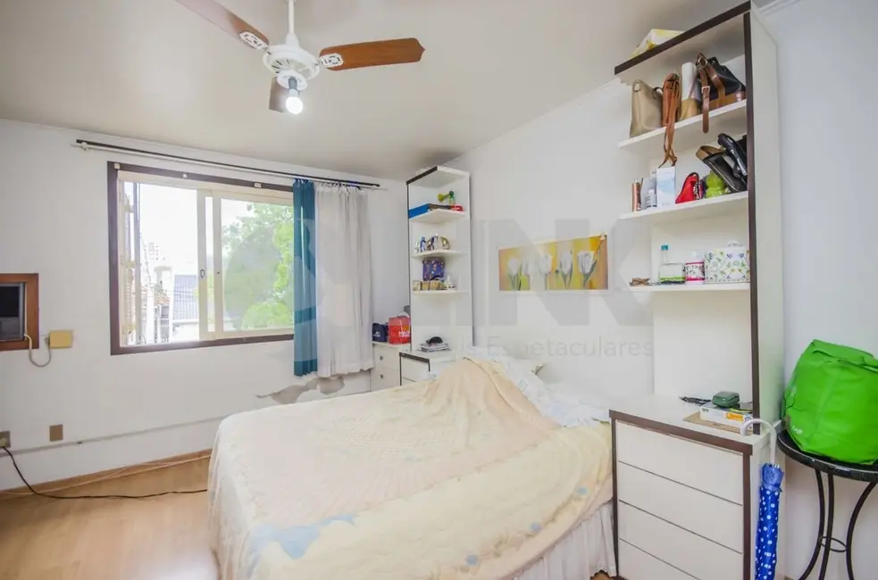 Foto 7 de Casa de Condomínio com 3 quartos à venda, 320m2 em Cristo Redentor, Porto Alegre - RS