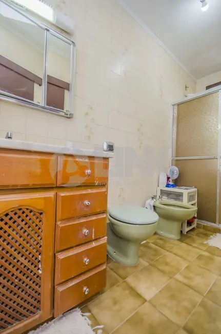 Foto 9 de Casa de Condomínio com 3 quartos à venda, 320m2 em Cristo Redentor, Porto Alegre - RS