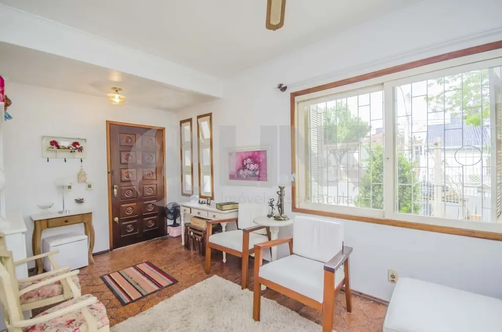 Foto 2 de Casa de Condomínio com 3 quartos à venda, 320m2 em Cristo Redentor, Porto Alegre - RS