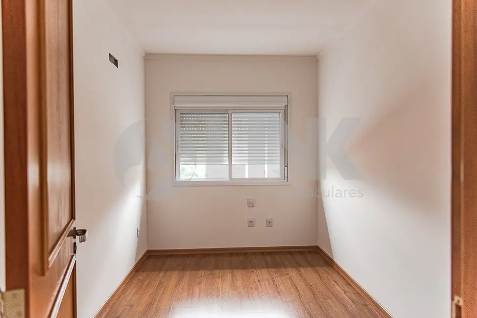 Apartamento com 2 quartos à venda, 84m2 em Jardim Botânico, Porto Alegre - RS - imagem 8 Foto 8 de Apartamento com 2 quartos à venda, 84m2 em Jardim Botânico, Porto Alegre - RS