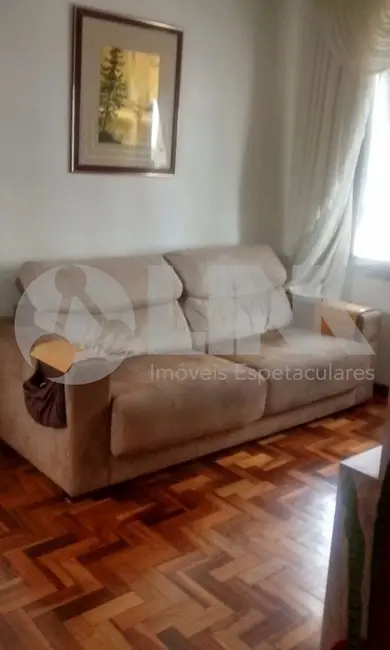 Foto 2 de Apartamento com 2 quartos à venda, 45m2 em Jardim Itu, Porto Alegre - RS