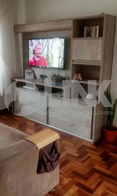 Foto 1 de Apartamento com 2 quartos à venda, 45m2 em Jardim Itu, Porto Alegre - RS