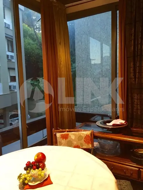 Foto 4 de Apartamento com 2 quartos à venda, 93m2 em Jardim Lindóia, Porto Alegre - RS