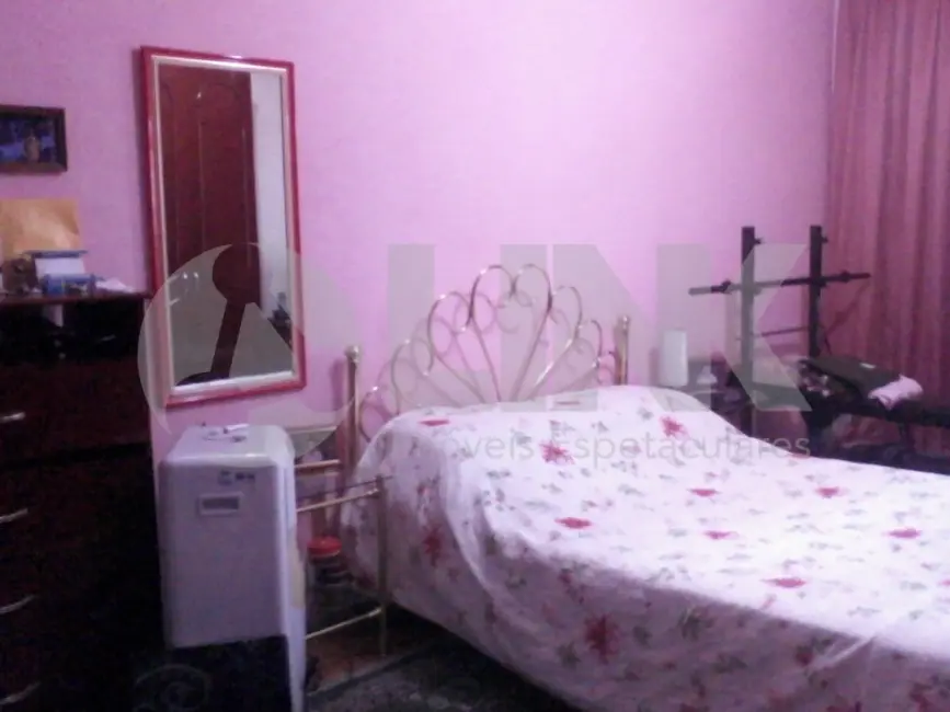 Casa com 2 quartos à venda, 100m2 em Jardim Floresta, Porto Alegre - RS - imagem 4 Foto 4 de Casa com 2 quartos à venda, 100m2 em Jardim Floresta, Porto Alegre - RS