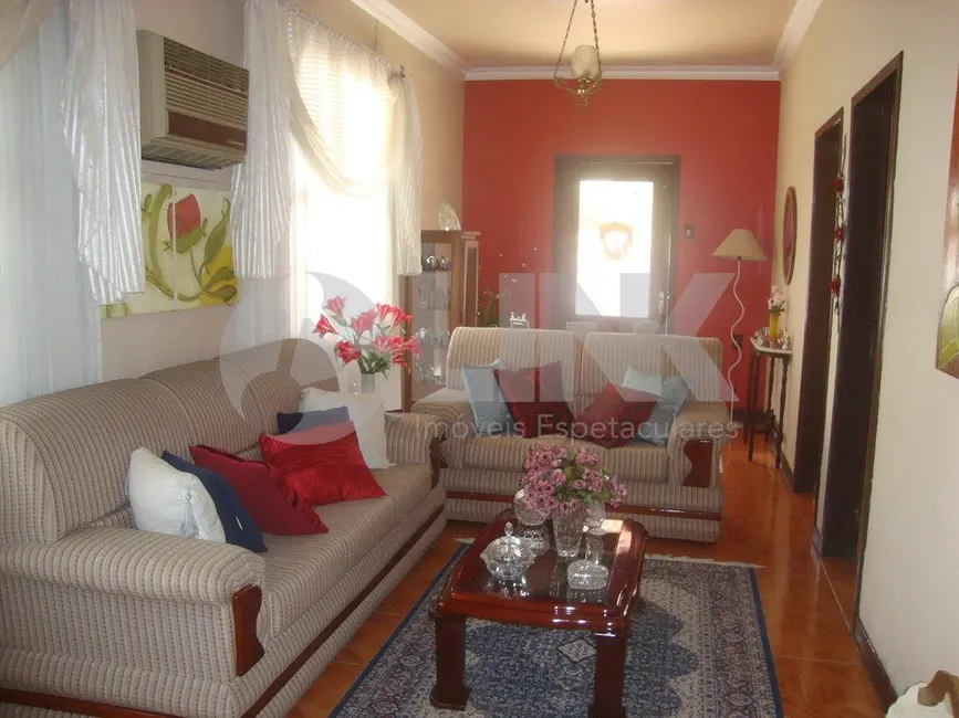 Foto 1 de Casa com 2 quartos à venda, 190m2 em Jardim Floresta, Porto Alegre - RS