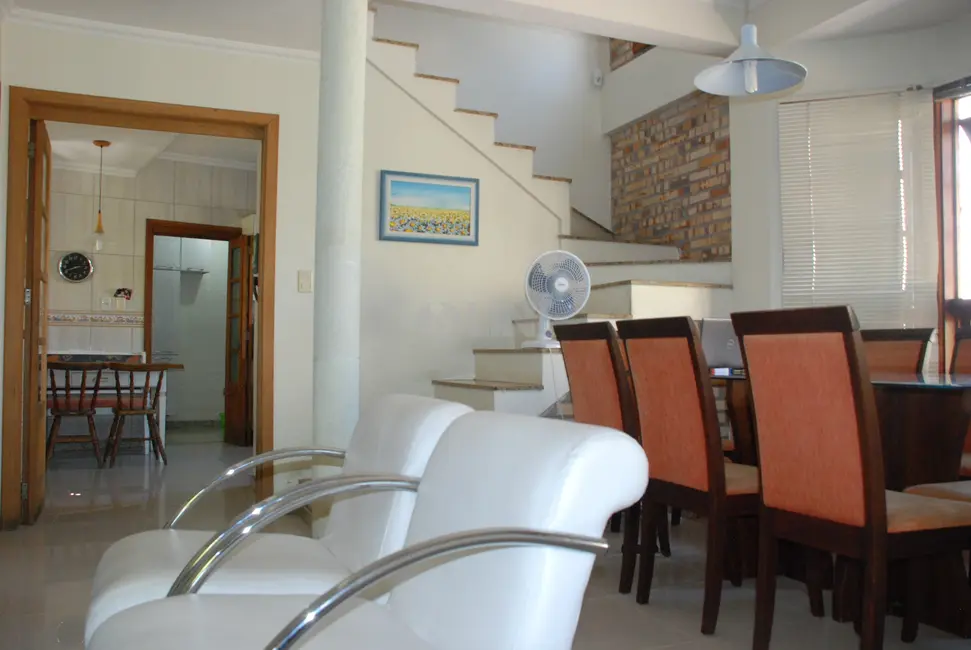 Foto 4 de Casa de Condomínio com 4 quartos à venda, 223m2 em Sarandi, Porto Alegre - RS