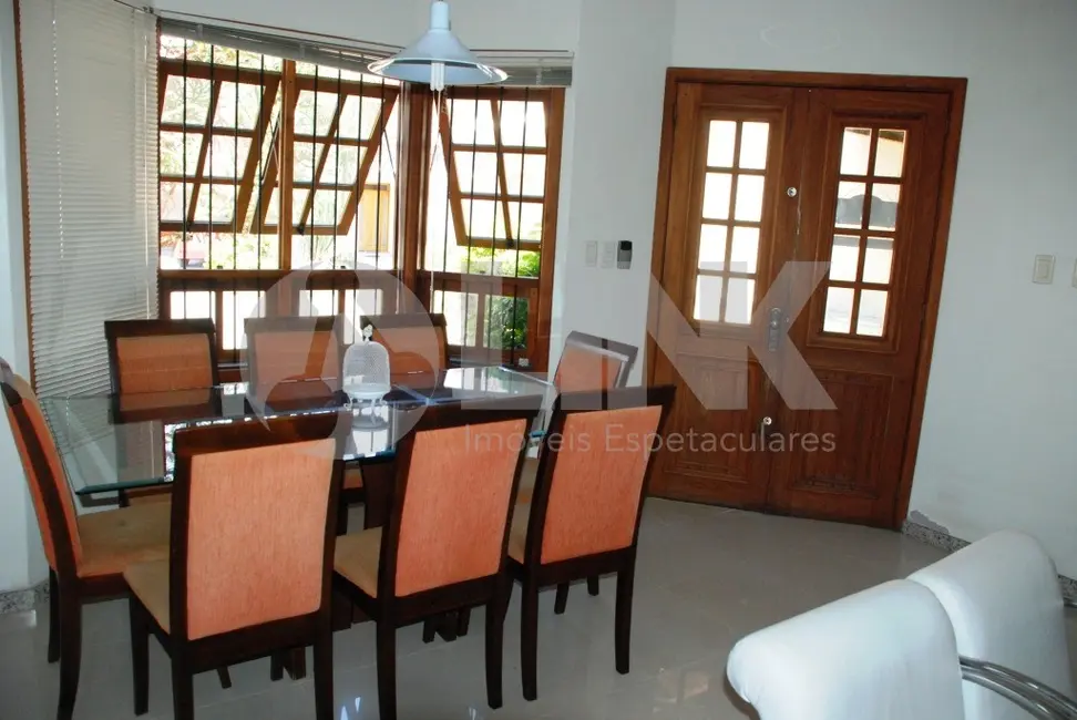 Foto 3 de Casa de Condomínio com 4 quartos à venda, 223m2 em Sarandi, Porto Alegre - RS