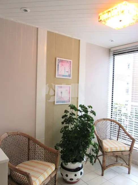 Apartamento com 3 quartos à venda, 116m2 em Boa Vista, Porto Alegre - RS - imagem 4 Foto 4 de Apartamento com 3 quartos à venda, 116m2 em Boa Vista, Porto Alegre - RS