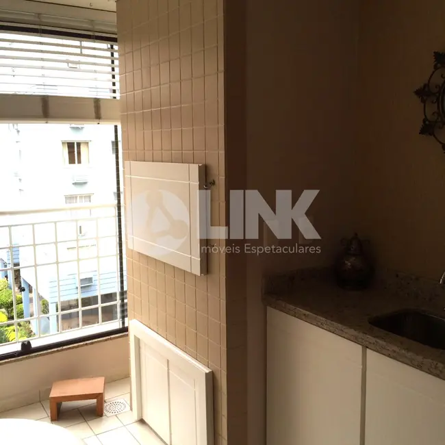 Apartamento com 3 quartos à venda, 116m2 em Boa Vista, Porto Alegre - RS - imagem 6 Foto 6 de Apartamento com 3 quartos à venda, 116m2 em Boa Vista, Porto Alegre - RS