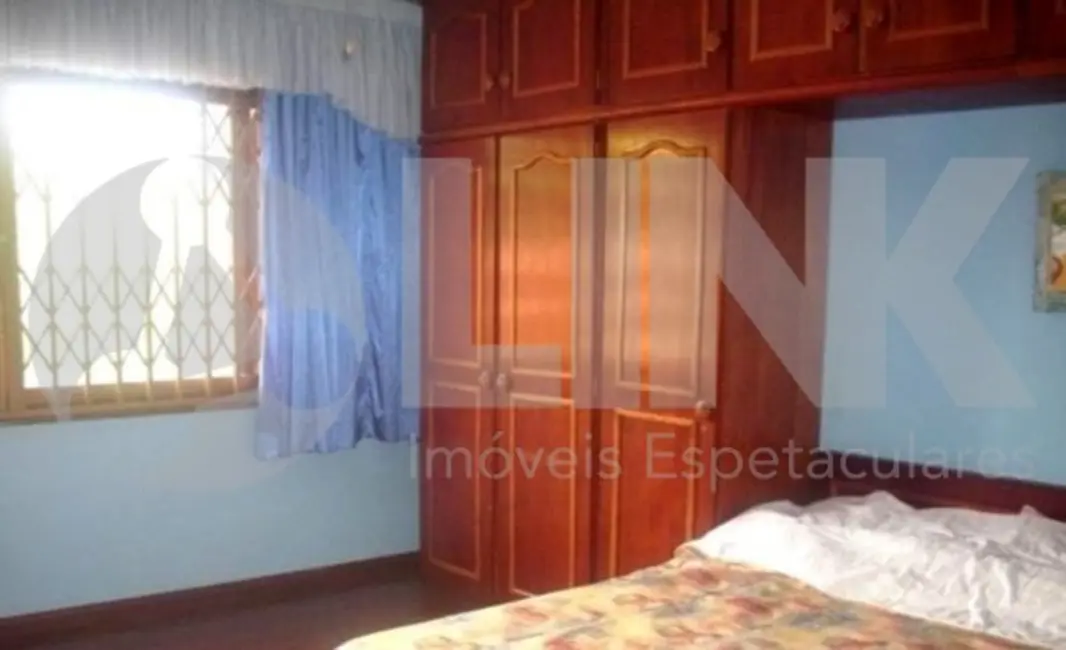 Foto 8 de Casa com 4 quartos à venda, 396m2 em Porto Alegre - RS