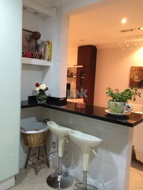 Casa com 4 quartos à venda, 398m2 em Porto Alegre - RS - imagem 9 Foto 9 de Casa com 4 quartos à venda, 398m2 em Porto Alegre - RS