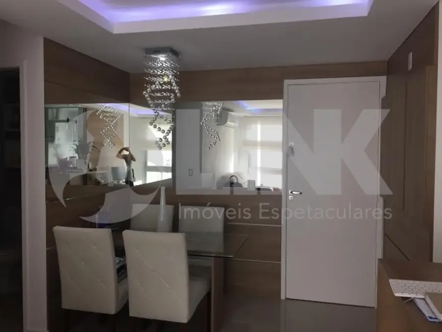 Foto 4 de Apartamento com 2 quartos à venda, 48m2 em Porto Alegre - RS