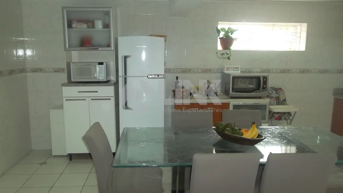 Casa com 4 quartos à venda, 311m2 em Parque Santa Fé, Porto Alegre - RS - imagem 8 Foto 8 de Casa com 4 quartos à venda, 311m2 em Parque Santa Fé, Porto Alegre - RS