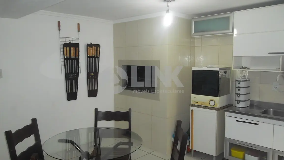 Casa com 4 quartos à venda, 311m2 em Parque Santa Fé, Porto Alegre - RS - imagem 6 Foto 6 de Casa com 4 quartos à venda, 311m2 em Parque Santa Fé, Porto Alegre - RS