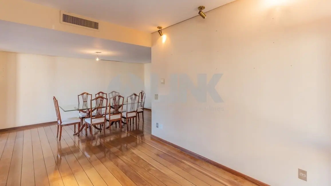 Apartamento com 3 quartos à venda, 227m2 em Petrópolis, Porto Alegre - RS - imagem 7 Foto 7 de Apartamento com 3 quartos à venda, 227m2 em Petrópolis, Porto Alegre - RS