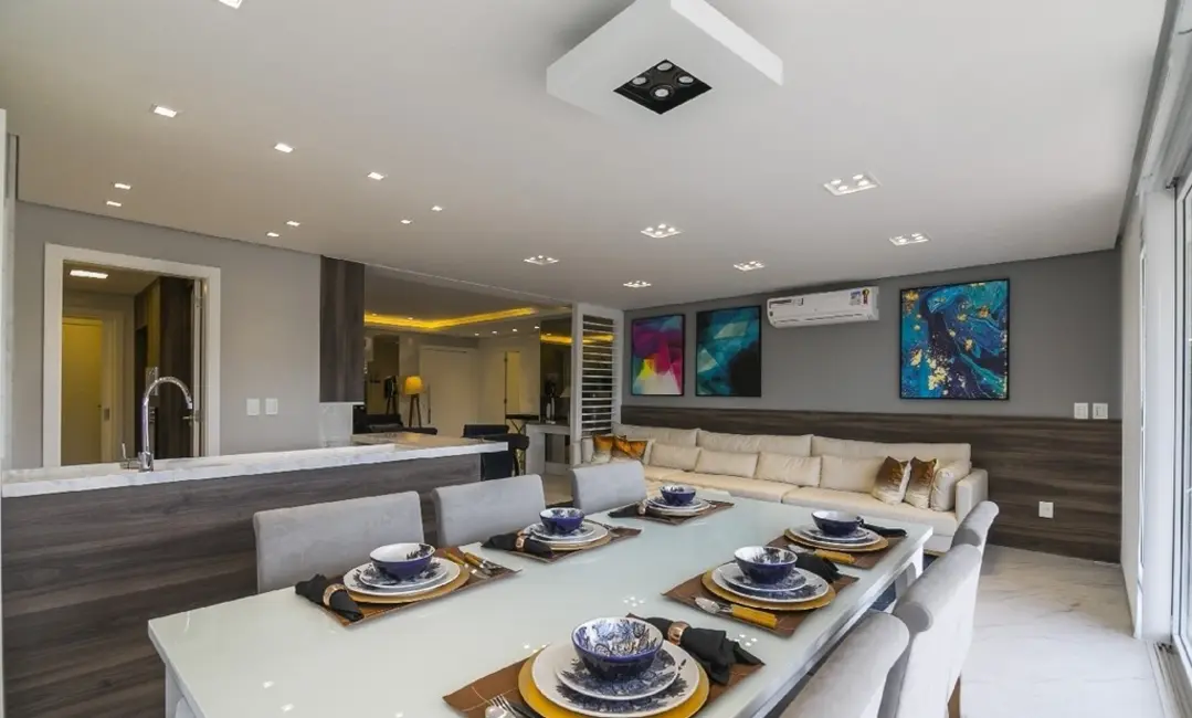 Foto 1 de Apartamento com 3 quartos à venda, 187m2 em Vila Assunção, Porto Alegre - RS