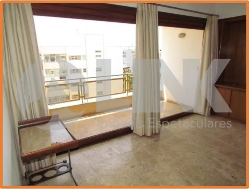 Apartamento com 4 quartos à venda, 547m2 em Moinhos de Vento, Porto Alegre - RS - imagem 4 Foto 4 de Apartamento com 4 quartos à venda, 547m2 em Moinhos de Vento, Porto Alegre - RS