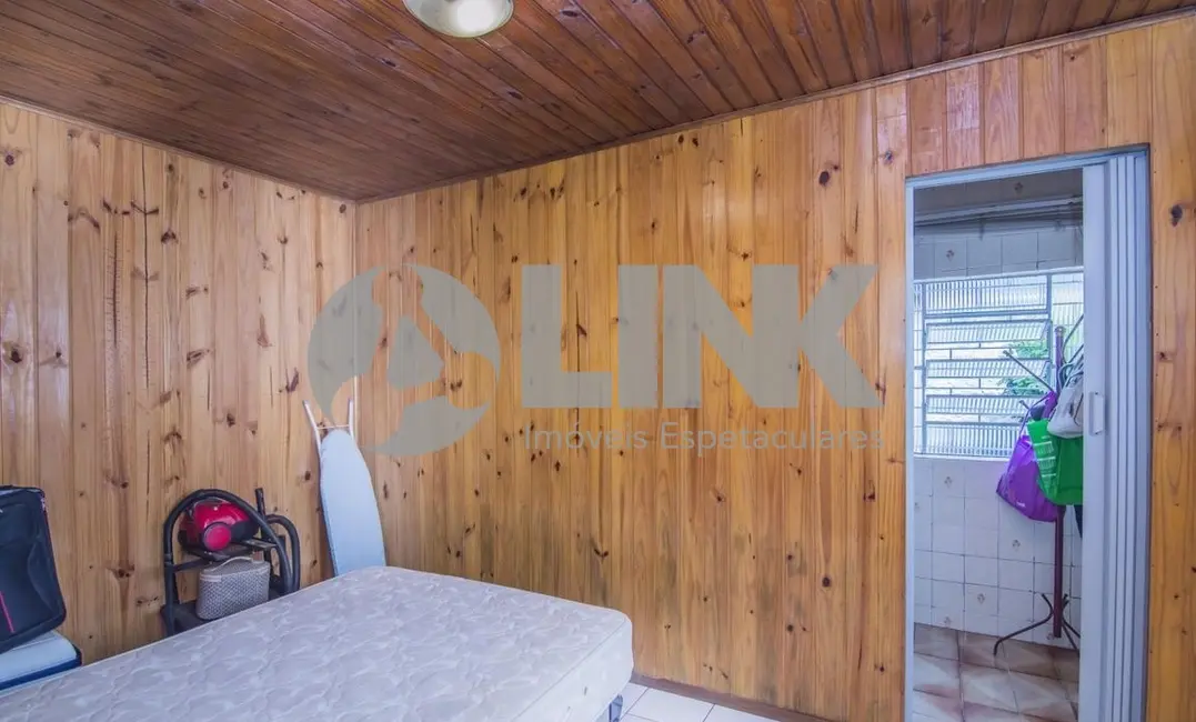 Casa com 3 quartos à venda, 90m2 em Santa Maria Goretti, Porto Alegre - RS - imagem 9 Foto 9 de Casa com 3 quartos à venda, 90m2 em Santa Maria Goretti, Porto Alegre - RS