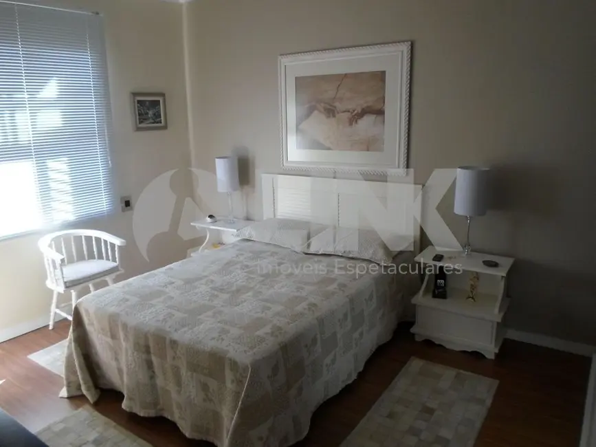 Apartamento com 2 quartos à venda, 54m2 em Mont Serrat, Porto Alegre - RS - imagem 4 Foto 4 de Apartamento com 2 quartos à venda, 54m2 em Mont Serrat, Porto Alegre - RS