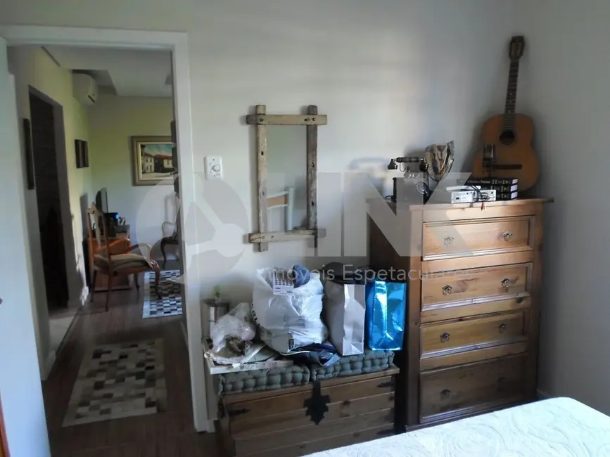 Apartamento com 2 quartos à venda, 54m2 em Mont Serrat, Porto Alegre - RS - imagem 9 Foto 9 de Apartamento com 2 quartos à venda, 54m2 em Mont Serrat, Porto Alegre - RS