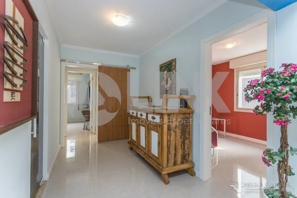 Foto 3 de Apartamento com 3 quartos à venda, 104m2 em Moinhos de Vento, Porto Alegre - RS