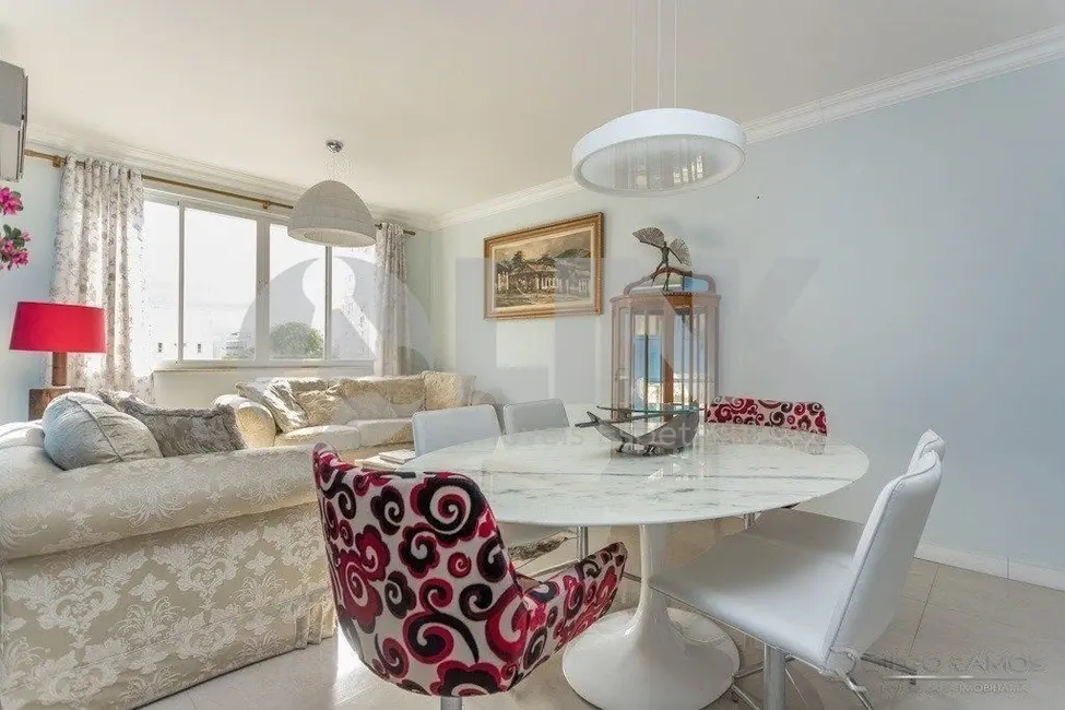 Foto 2 de Apartamento com 3 quartos à venda, 104m2 em Moinhos de Vento, Porto Alegre - RS